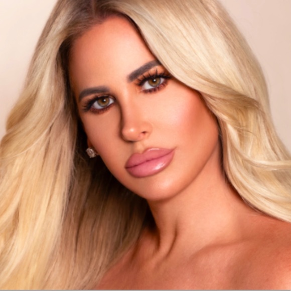 🌿 KAB COSMETICS Contour Palette Volume I - Picture 10 of 12